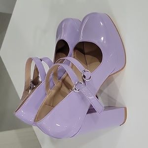 Yoki Coquette Block Heel Pumps, Size 8.5